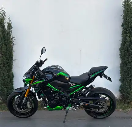 KAWASAKI-Z900 R EDITION-2022