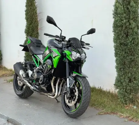 KAWASAKI-Z900 KAWASAKI-Z900-2022