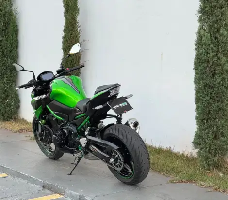 KAWASAKI-Z900 KAWASAKI-Z900-2022