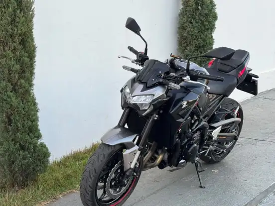 KAWASAKI-Z900 KAWASAKI-Z900-2023