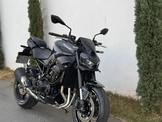 KAWASAKI-Z900 KAWASAKI-Z900-2026