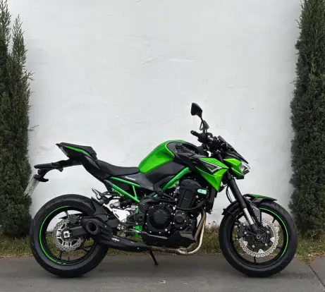 KAWASAKI-Z900 KAWASAKI-Z900-2022