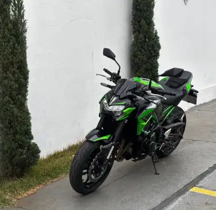 KAWASAKI-Z900 KAWASAKI-Z900-2022