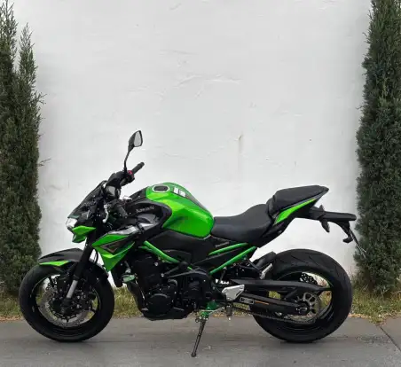 KAWASAKI-Z900 KAWASAKI-Z900-2022