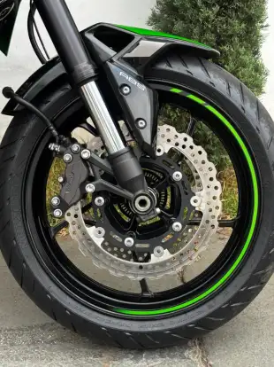 KAWASAKI-Z900 KAWASAKI-Z900-2022