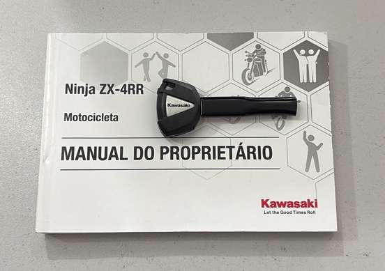 KAWASAKI-NINJA ZX-4RR-2025