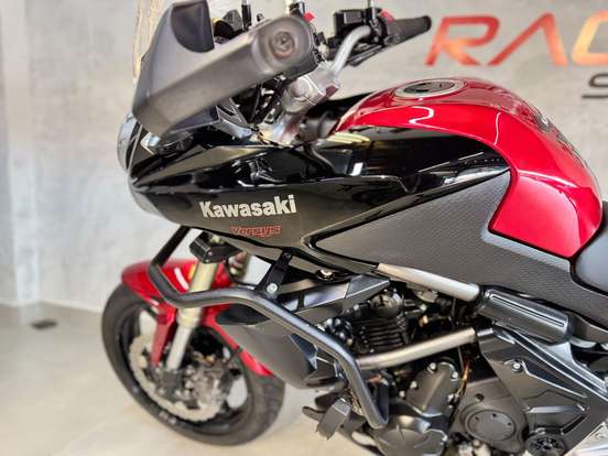 KAWASAKI-VERSYS-2011
