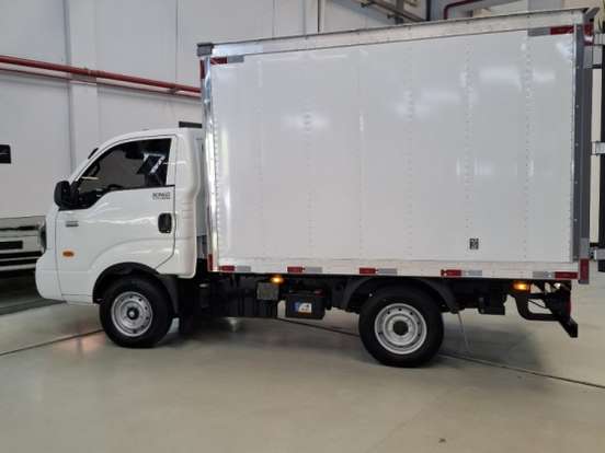 KIA-BONGO-2.5 TD DIESEL STD CS 4x4 MANUAL KIA-BONGO-2026