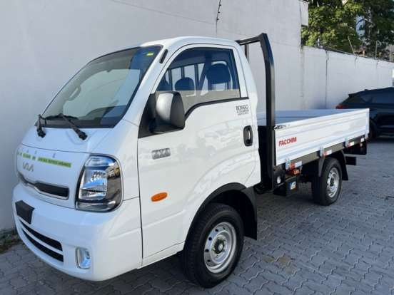 KIA-BONGO-2.5 TD DIESEL STD CS 4x4 MANUAL KIA-BONGO-2026