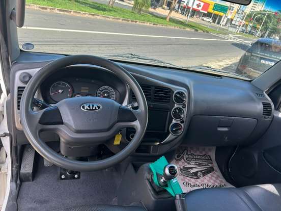 KIA-BONGO-2.5 TD DIESEL STD CS MANUAL KIA-BONGO-2021