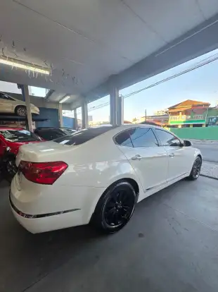 KIA-CADENZA-2011