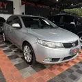 KIA CERATO 1.6 E.221 SEDAN 16V GASOLINA 4P AUTOMÁTICO KIA CERATO 1.6 E.221 SEDAN 16V GASOLINA 4P AUTOMÁTICO