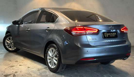 KIA-CERATO-1.6 SX 16V FLEX 4P AUTOMÁTICO KIA-CERATO-2018