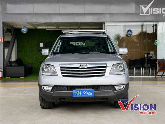 KIA-MOHAVE-2010