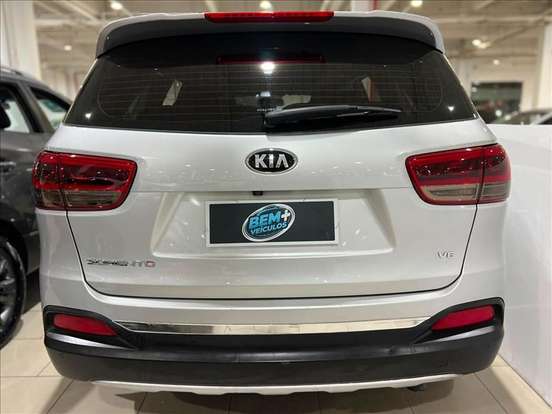 KIA-SORENTO-2015