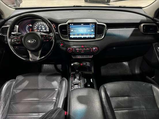 KIA-SORENTO-3.3 V6 GASOLINA EX 7L AUTOMATICO KIA-SORENTO-2015