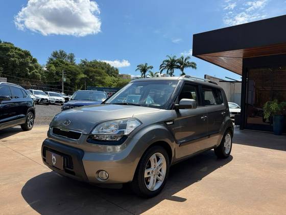 KIA SOUL 1.6 EX 16V FLEX 4P AUTOMÁTICO