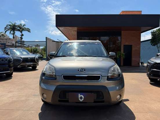 KIA-SOUL-2010