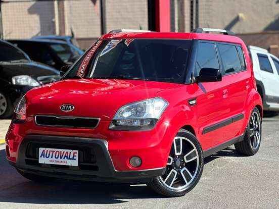 KIA-SOUL-2010
