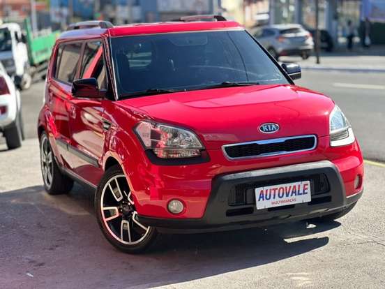KIA-SOUL-2010