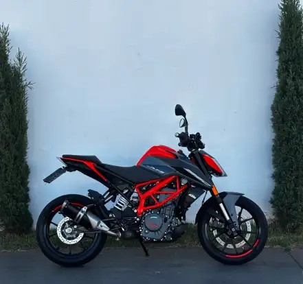 KTM-390 DUKE ABS-2023