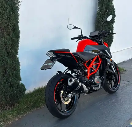 KTM-390 DUKE ABS-2023