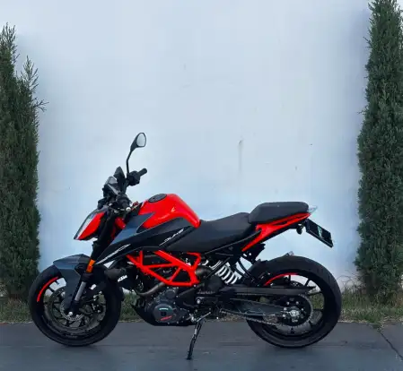 KTM-390 DUKE ABS-2023