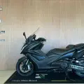 KYMCO AK 550i KYMCO AK 550i