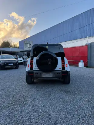 LAND ROVER-DEFENDER-2.0 P400e PHEV 110 X-DYNAMIC HSE AWD AUTOMÁTICO LAND ROVER-DEFENDER-2024