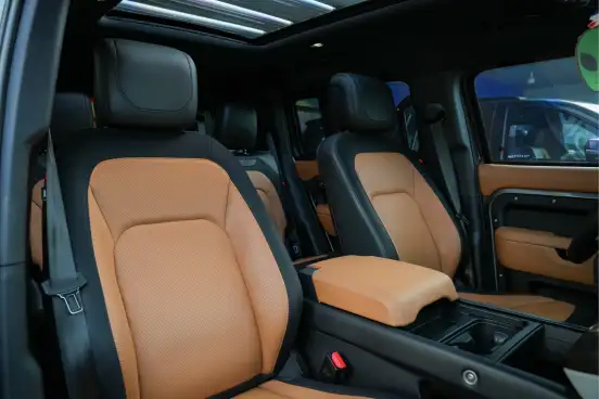 LAND ROVER-DEFENDER-2023