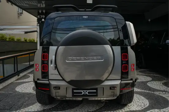 LAND ROVER-DEFENDER-2023