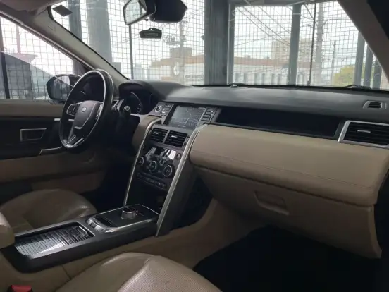 LAND ROVER-DISCOVERY SPORT-2016