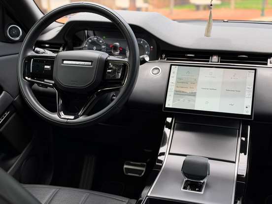 LAND ROVER-RANGE ROVER EVOQUE-2.0 P250 FLEX R-DYNAMIC HSE AWD AUTOMÁTICO LAND ROVER-RANGE ROVER EVOQUE-2024