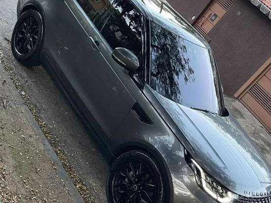 LAND ROVER-DISCOVERY-3.0 V6 TD6 DIESEL HSE 4WD AUTOMÁTICO LAND ROVER-DISCOVERY-2017