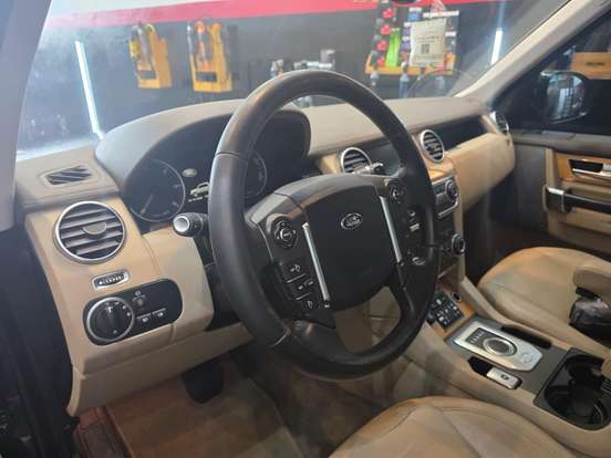 LAND ROVER-DISCOVERY 4-3.0 HSE 4X4 V6 24V BI-TURBO DIESEL 4P AUTOMÁTICO LAND ROVER-DISCOVERY 4-2013