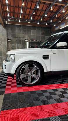 LAND ROVER-DISCOVERY 4-2014