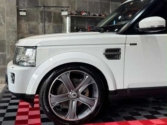 LAND ROVER-DISCOVERY 4-3.0 SE 4X4 V6 24V BI-TURBO DIESEL 4P AUTOMÁTICO LAND ROVER-DISCOVERY 4-2014