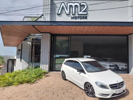 MERCEDES-BENZ-B 200-2012