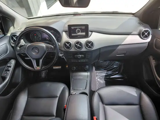 MERCEDES-BENZ-B 200-1.6 SPORT TURBO GASOLINA 4P AUTOMÁTICO MERCEDES-BENZ-B 200-2012