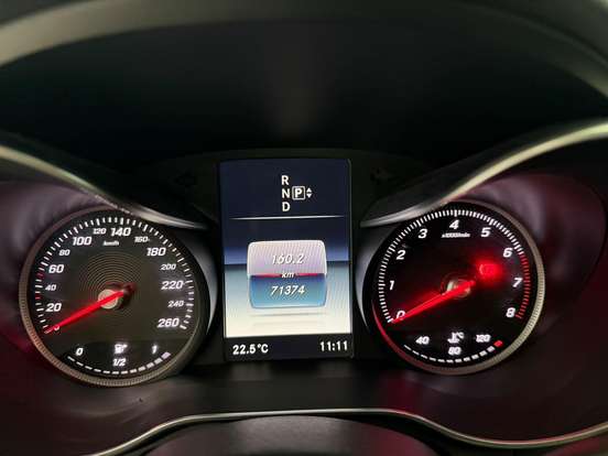 MERCEDES-BENZ-C 180-2015