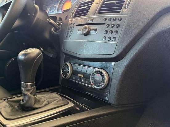 MERCEDES-BENZ-C 180-1.8 CGI CLASSIC 16V TURBO GASOLINA 4P AUTOMÁTICO MERCEDES-BENZ-C 180-2010