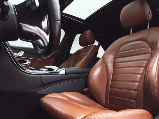 MERCEDES-BENZ-C 300-2018