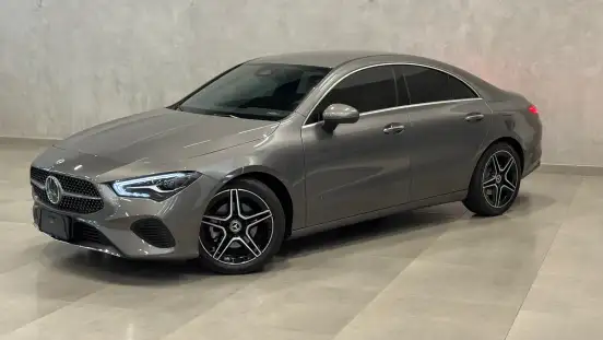 MERCEDES-BENZ-CLA 200-2025