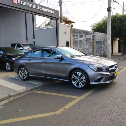 MERCEDES-BENZ-CLA 200-2016