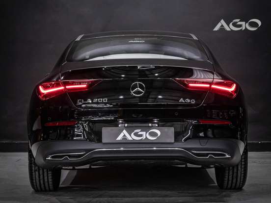 MERCEDES-BENZ-CLA 200-2025