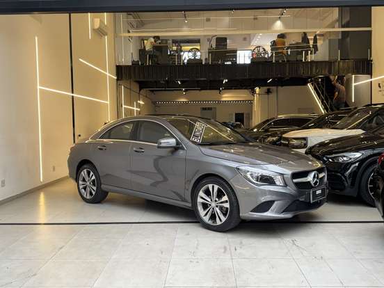 MERCEDES-BENZ-CLA 200-1.6 VISION 16V FLEX 4P AUTOMÁTICO MERCEDES-BENZ-CLA 200-2015