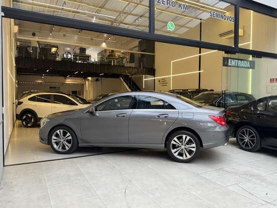MERCEDES-BENZ-CLA 200-1.6 VISION 16V FLEX 4P AUTOMÁTICO MERCEDES-BENZ-CLA 200-2015