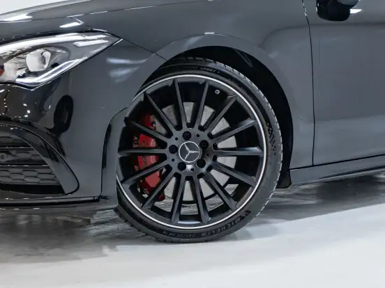 MERCEDES-BENZ-CLA 35 AMG-2021