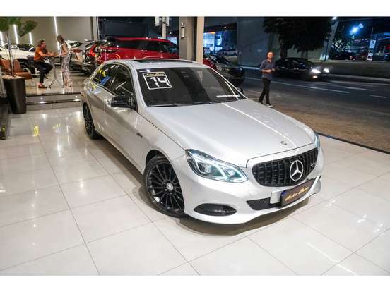 MERCEDES-BENZ-E 250-2.0 AVANTGARDE 16V TURBO GASOLINA 4P AUTOMÁTICO MERCEDES-BENZ-E 250-2014