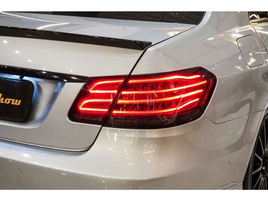 MERCEDES-BENZ-E 250-2.0 AVANTGARDE 16V TURBO GASOLINA 4P AUTOMÁTICO MERCEDES-BENZ-E 250-2014